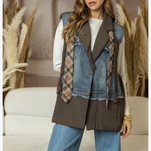 LLoyd boutique detailed denim/fabric oversized vest. Two Optional ties included